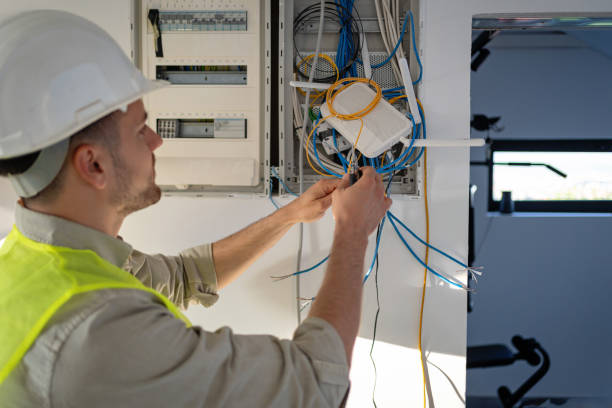 Best Circuit Breaker Repair  in Hillview, KY